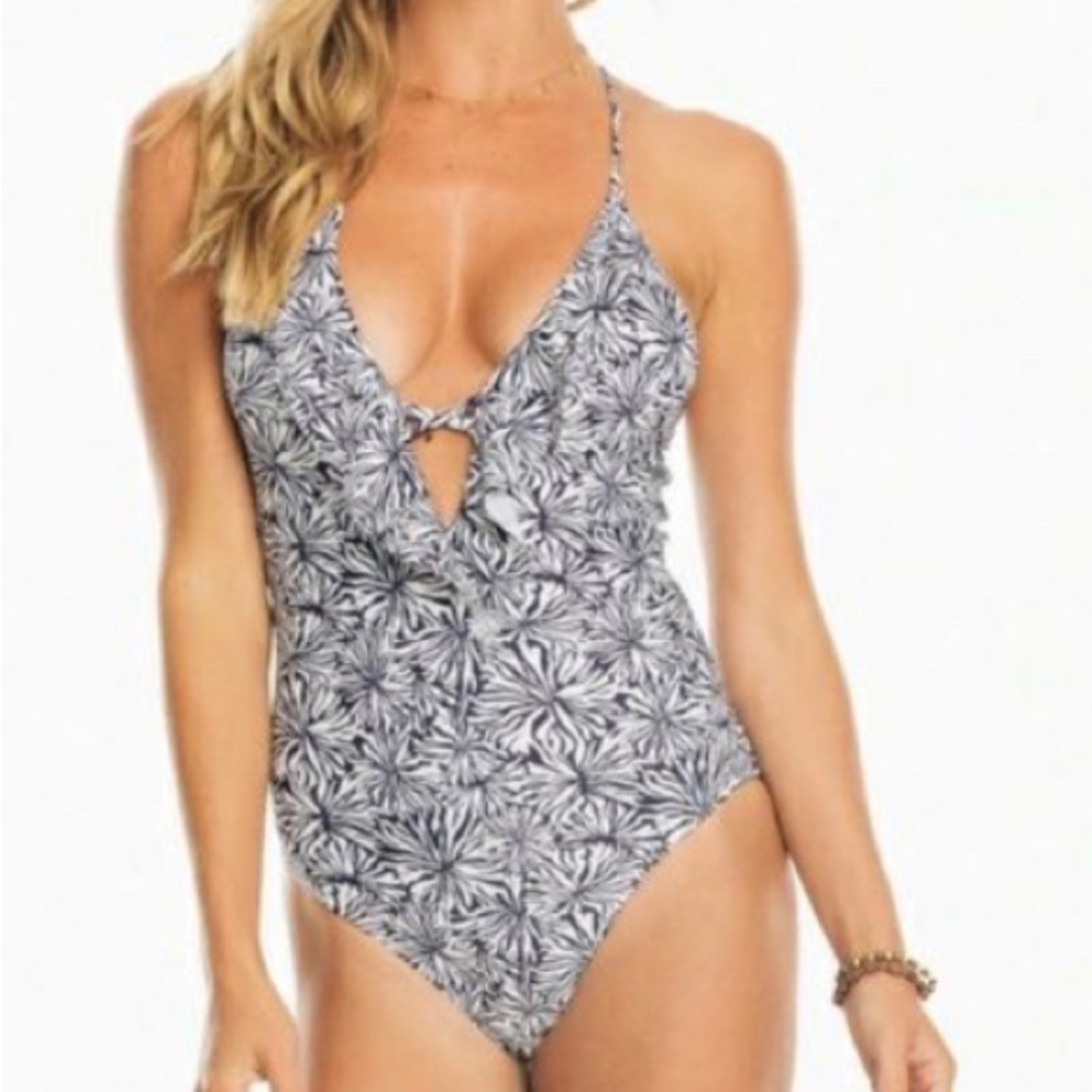Southern Tide Blossom Ruffle One Piece Size Large